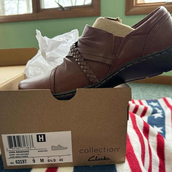 Clarks Shoes - Brand New Clarks Cora Braid Shoe Loafer